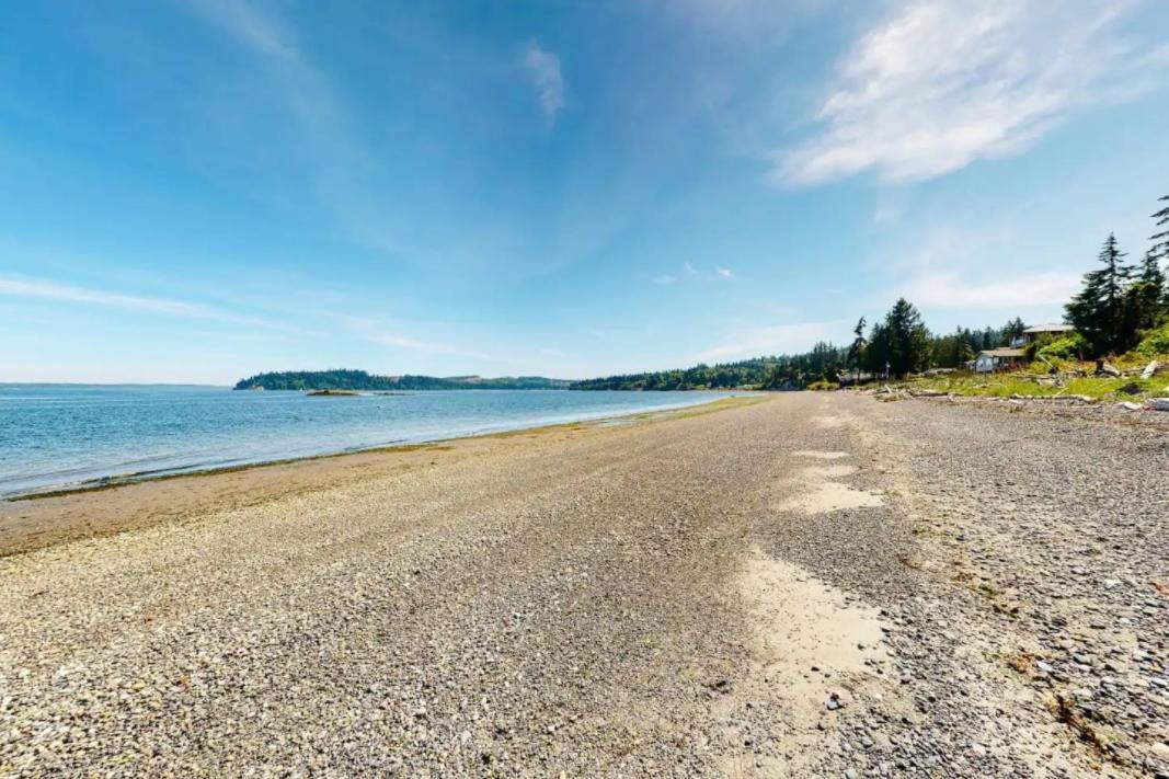 Puget Sound Chic Romantic Cottage With Private Beach Access & Gated Entry Port Ludlow 외부 사진